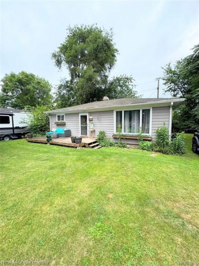 870 Farnsworth Road, White Lake Township, MI 48386 Main Photo