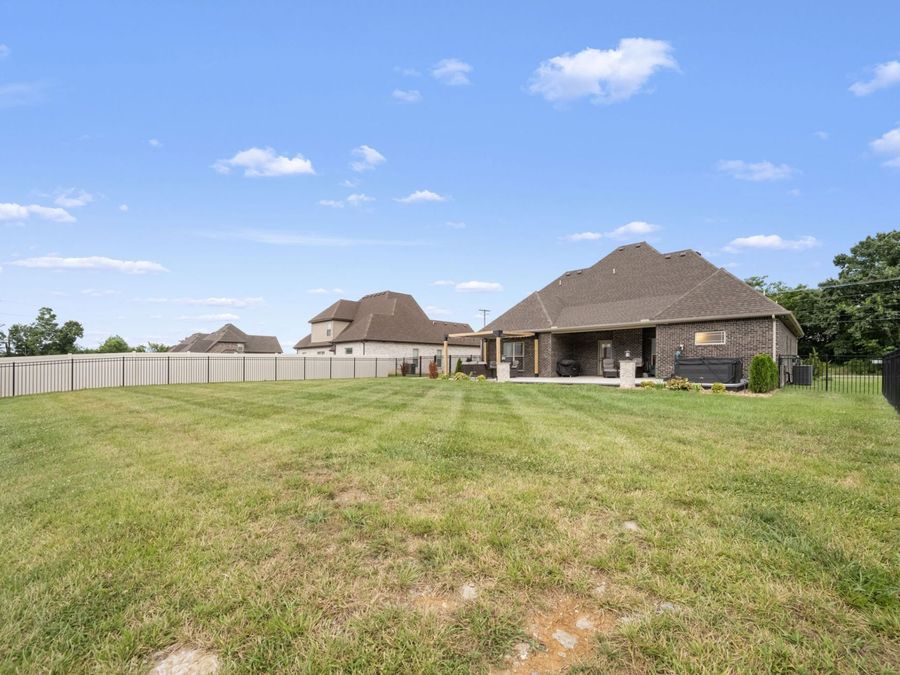 Property Image 44