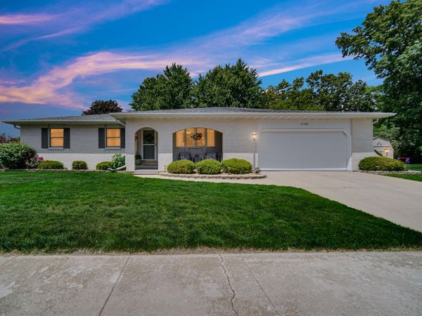 2100 E 9th Place , Hobart, IN 46342