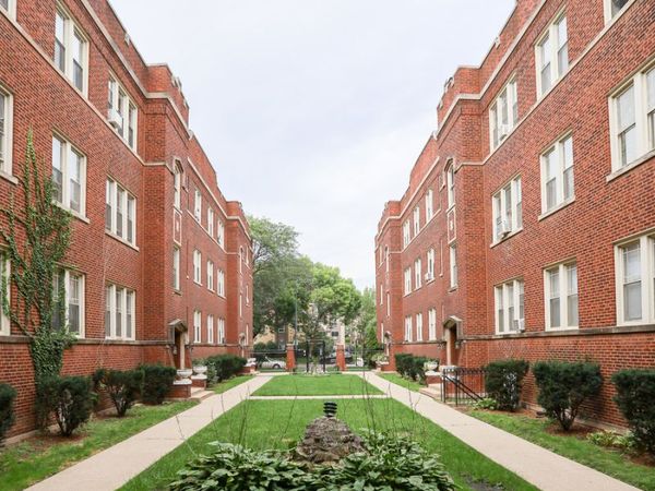 1335 W Touhy Avenue , Unit 3N, Chicago, IL 60626