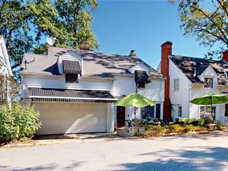 19334 Frazier Drive, Rocky River, OH 44116 Photo 2