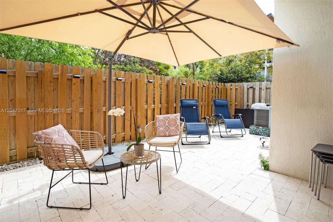 8055 NW 104th Ave , Unit 2, Doral, FL 33178 Photo