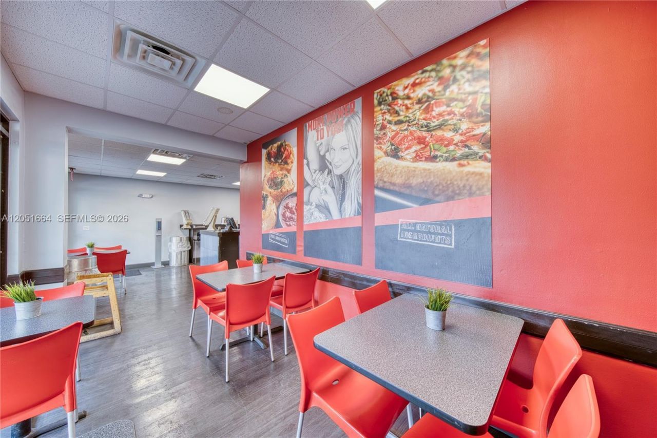 Pizzeria Restaurant For Sale In South Miami, South Miami, FL 33143 Photo