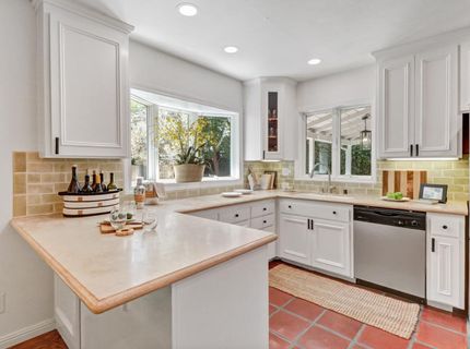 1810 4th Ave, Sacramento, CA 95818 Photo