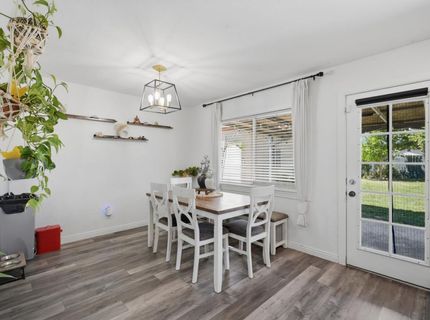 7109 Delhaven Way, North Highlands, CA 95660 Photo