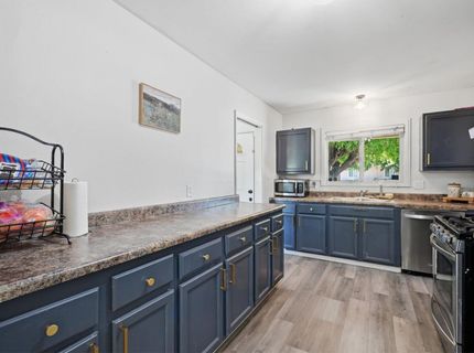 7109 Delhaven Way, North Highlands, CA 95660 Photo