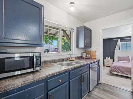 7109 Delhaven Way, North Highlands, CA 95660 Photo
