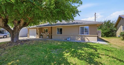 7109 Delhaven Way, North Highlands, CA 95660 Photo