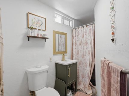 7109 Delhaven Way, North Highlands, CA 95660 Photo