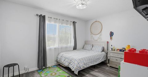 7109 Delhaven Way, North Highlands, CA 95660 Photo
