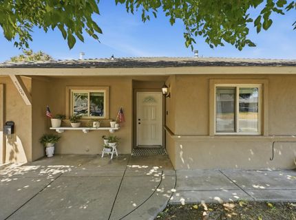 7109 Delhaven Way, North Highlands, CA 95660 Photo