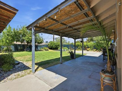 7109 Delhaven Way, North Highlands, CA 95660 Photo