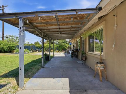 7109 Delhaven Way, North Highlands, CA 95660 Photo