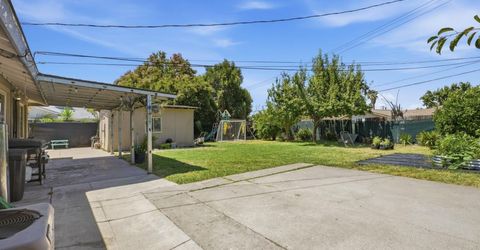 7109 Delhaven Way, North Highlands, CA 95660 Photo