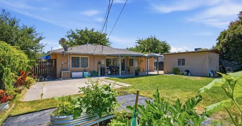 7109 Delhaven Way, North Highlands, CA 95660 Photo