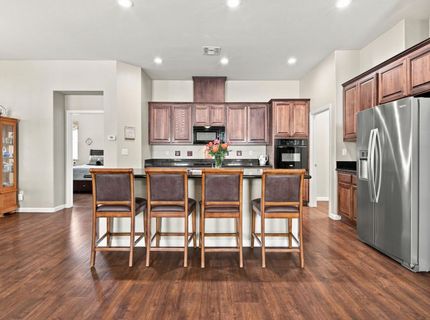 671 Cathedral Way, Tracy, CA 95304 Photo