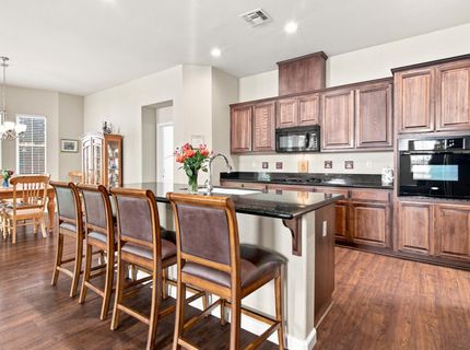 671 Cathedral Way, Tracy, CA 95304 Photo
