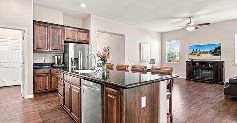 671 Cathedral Way, Tracy, CA 95304 Photo