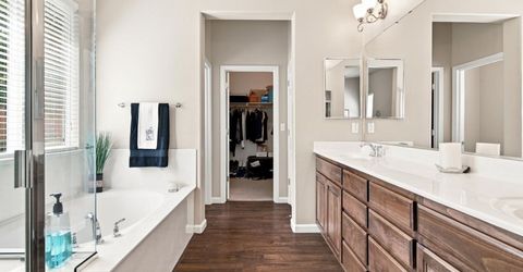 671 Cathedral Way, Tracy, CA 95304 Photo