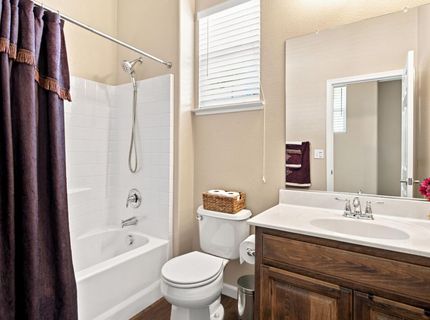 671 Cathedral Way, Tracy, CA 95304 Photo