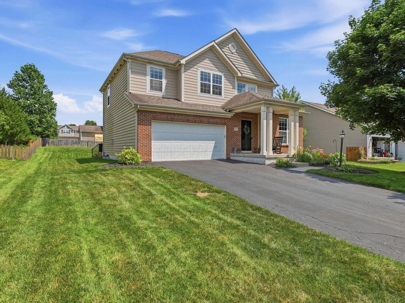 737 Brevard Circle, Pickerington, OH 43147 Photo 3