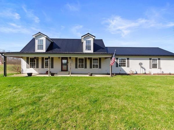 16633 Charleston Pike , Kingston, OH 45644