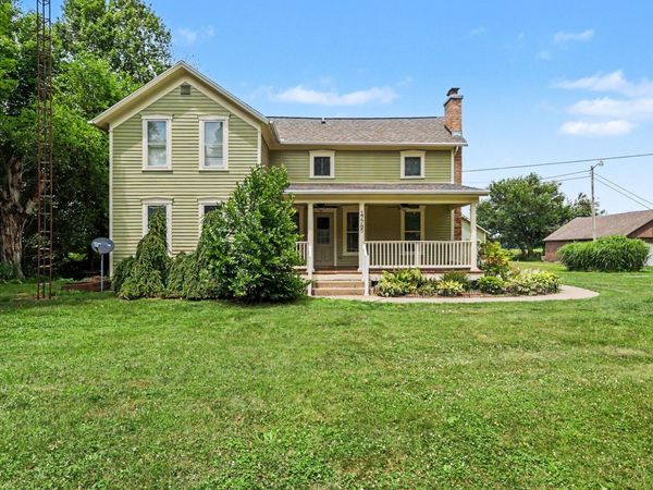 17785 N Drive N, Marshall, MI 49068