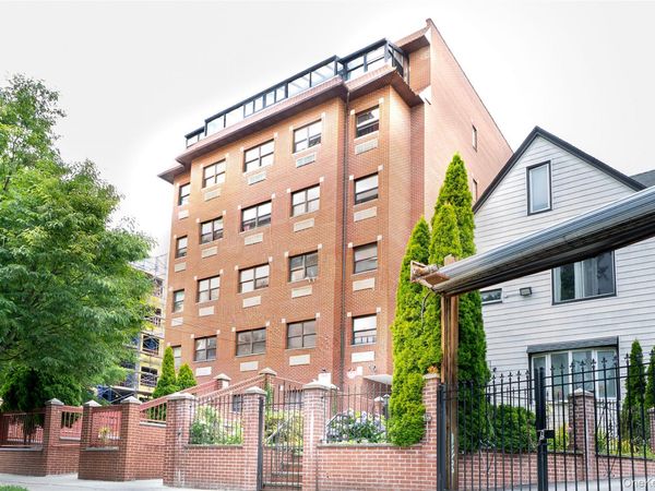 46-06 88th Street , Unit 4B, Elmhurst, NY 11373