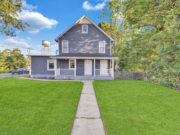 50 Pulaski Road , Kings Park, NY 11754