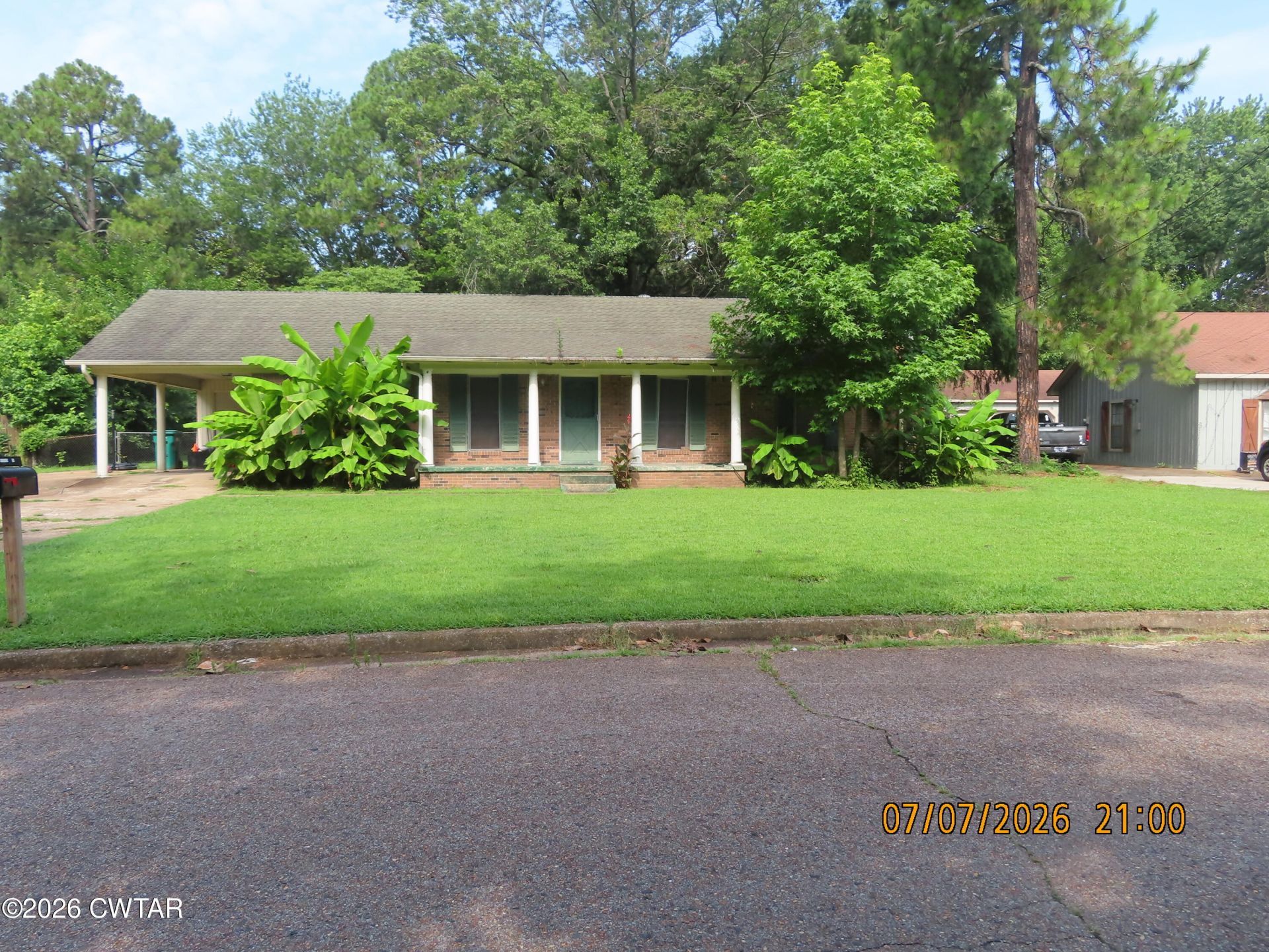53 Woodard Drive, Jackson, TN 38305 Main Photo
