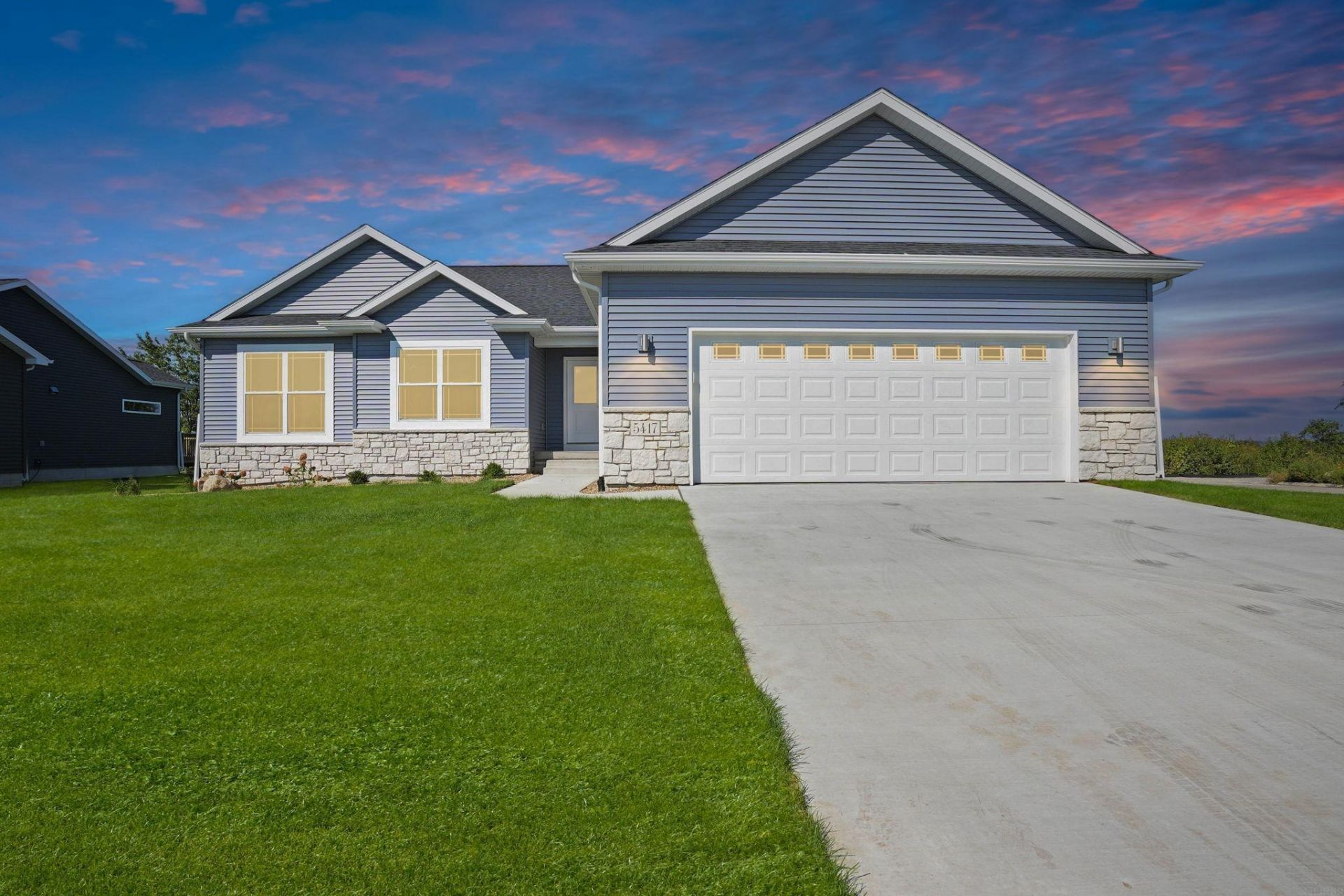 2825 Amber Valley Road, Cedar Falls, IA 50613 Main Photo