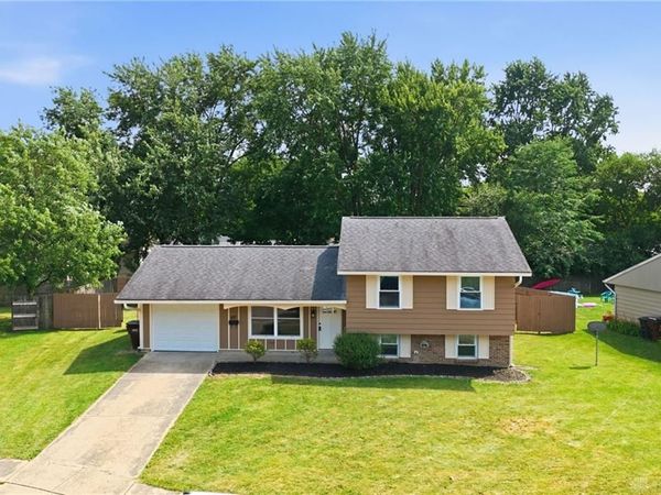 413 Gregory Court, Lebanon, OH 45036
