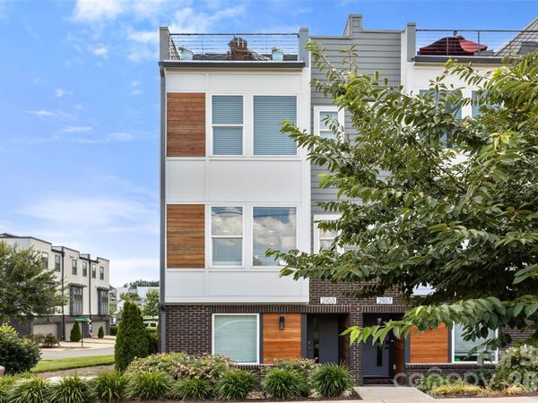 2103 Isom Street, Charlotte, NC 28208