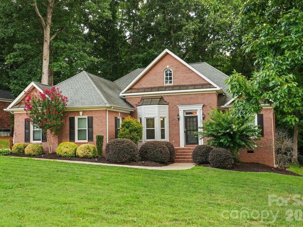 4437 Shannamara Drive, Matthews, NC 28104