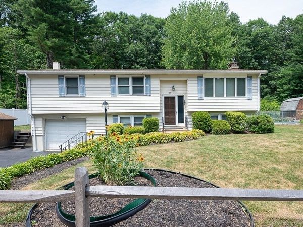 50 Jackson Street, Holden, MA 01522