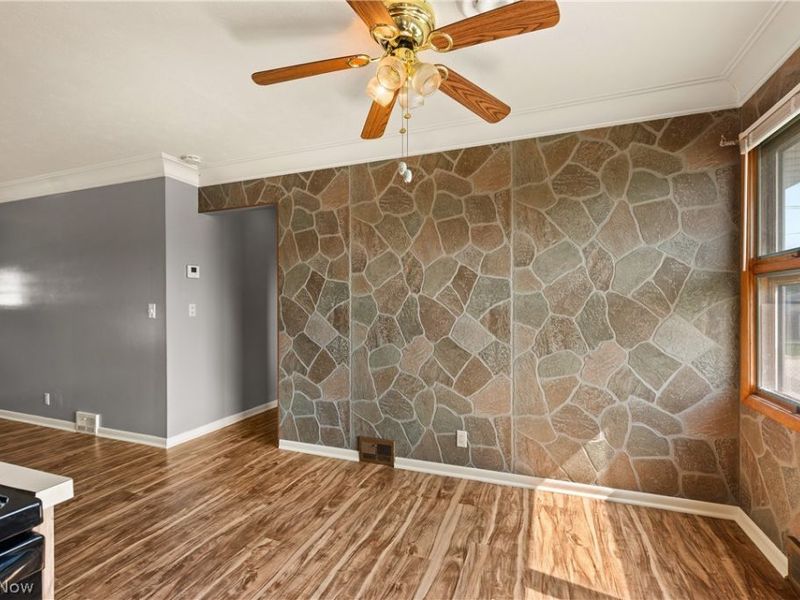 4579 Memphis Villas S, Brooklyn, OH 44144 Photo 14