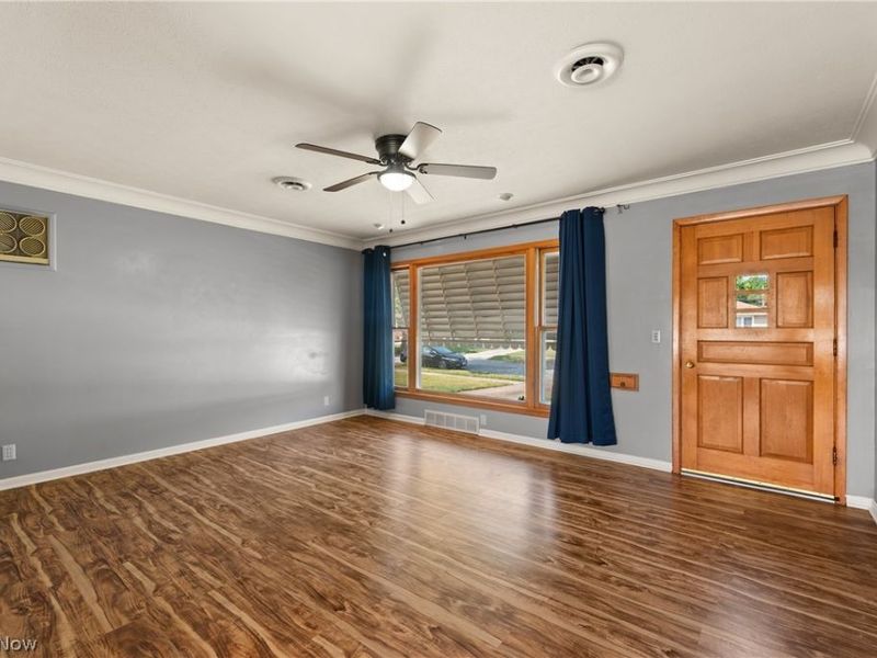4579 Memphis Villas S, Brooklyn, OH 44144 Photo 8