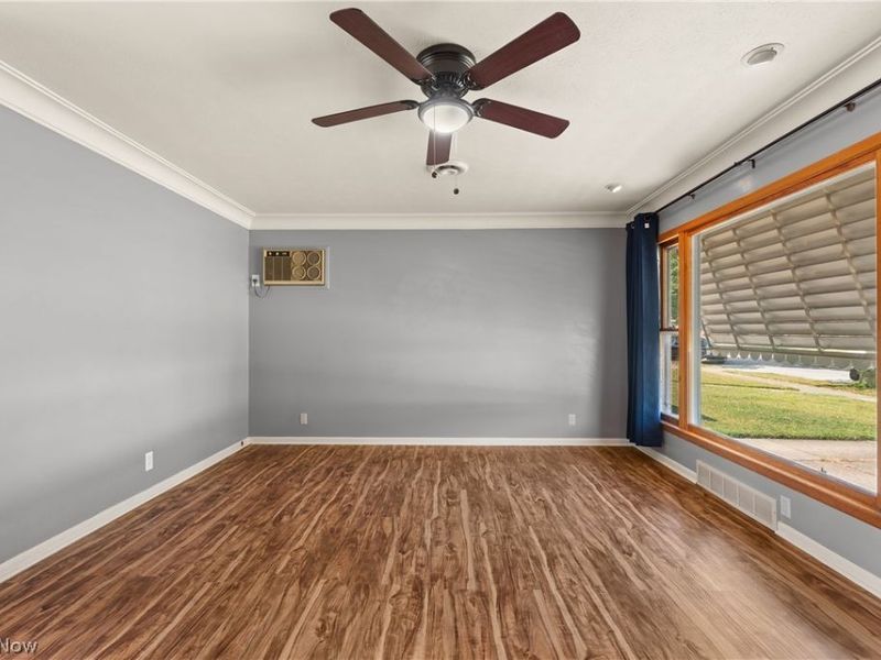 4579 Memphis Villas S, Brooklyn, OH 44144 Photo 9