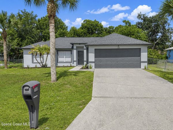 1598 Kelly Street SE , Palm Bay, FL 32909
