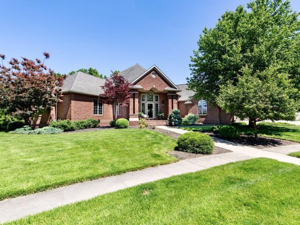 136 Tulip Circle, Bremen, IN 46506