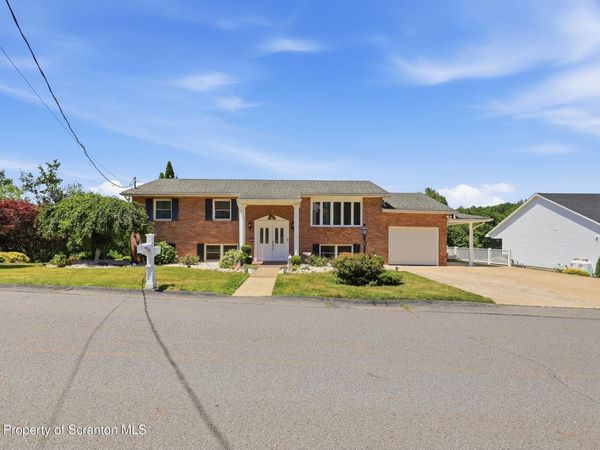 141 Old Boston Road, Pittston, PA 18640