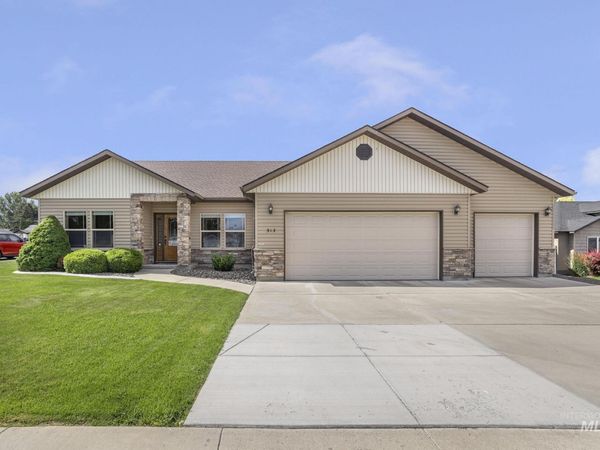 313 15th Ave E, Jerome, ID 83338