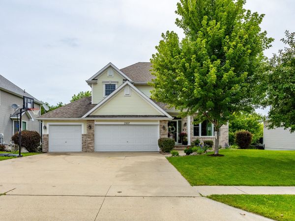 2807 145th Street, Urbandale, IA 50323