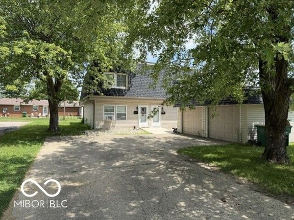 1618 Plymouth Drive , New Castle, IN 47362