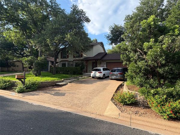 3916 Amy CIR, Austin, TX 78759