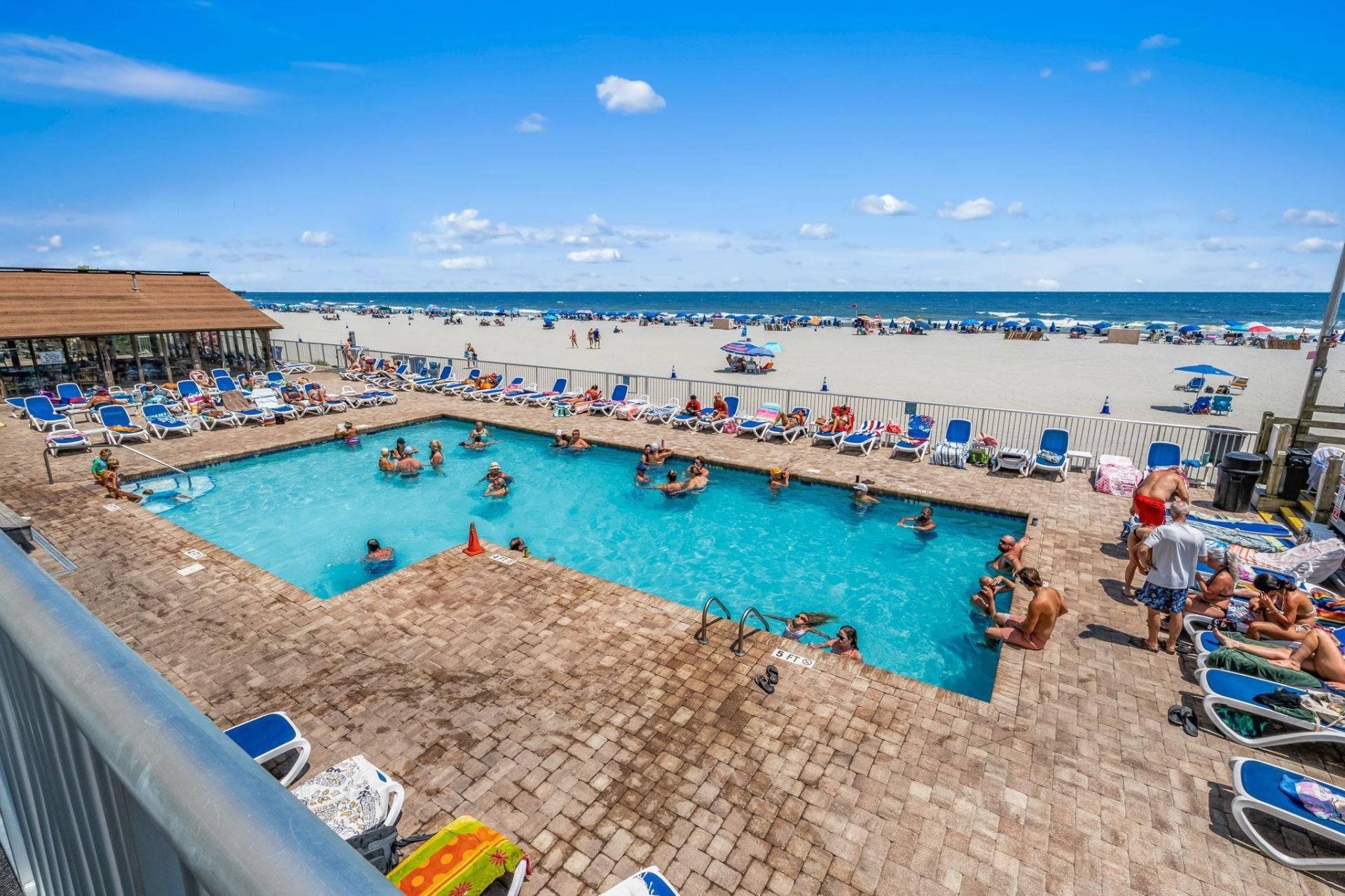 9550 Shore Dr. Photo 26