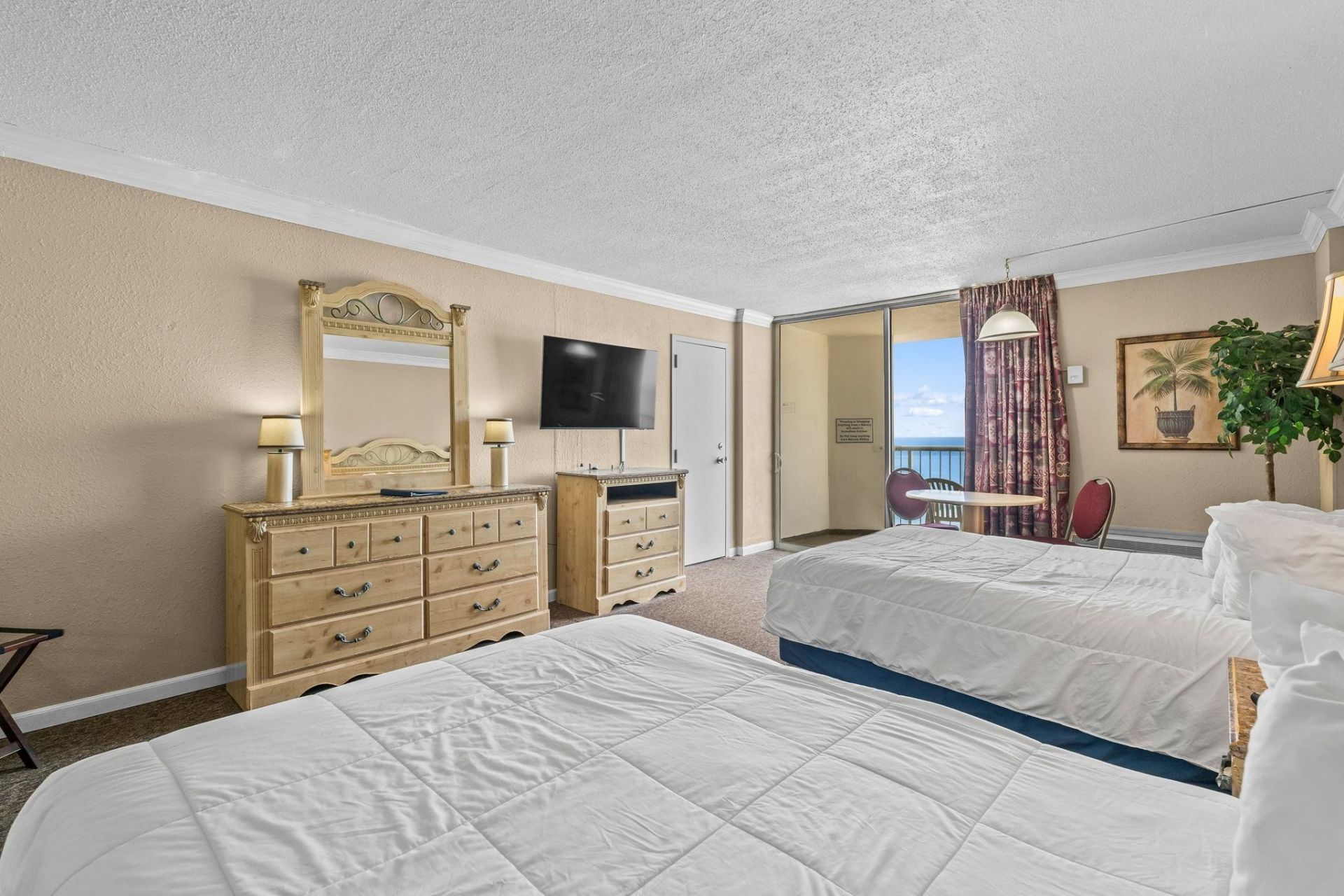 9550 Shore Dr. Photo 7