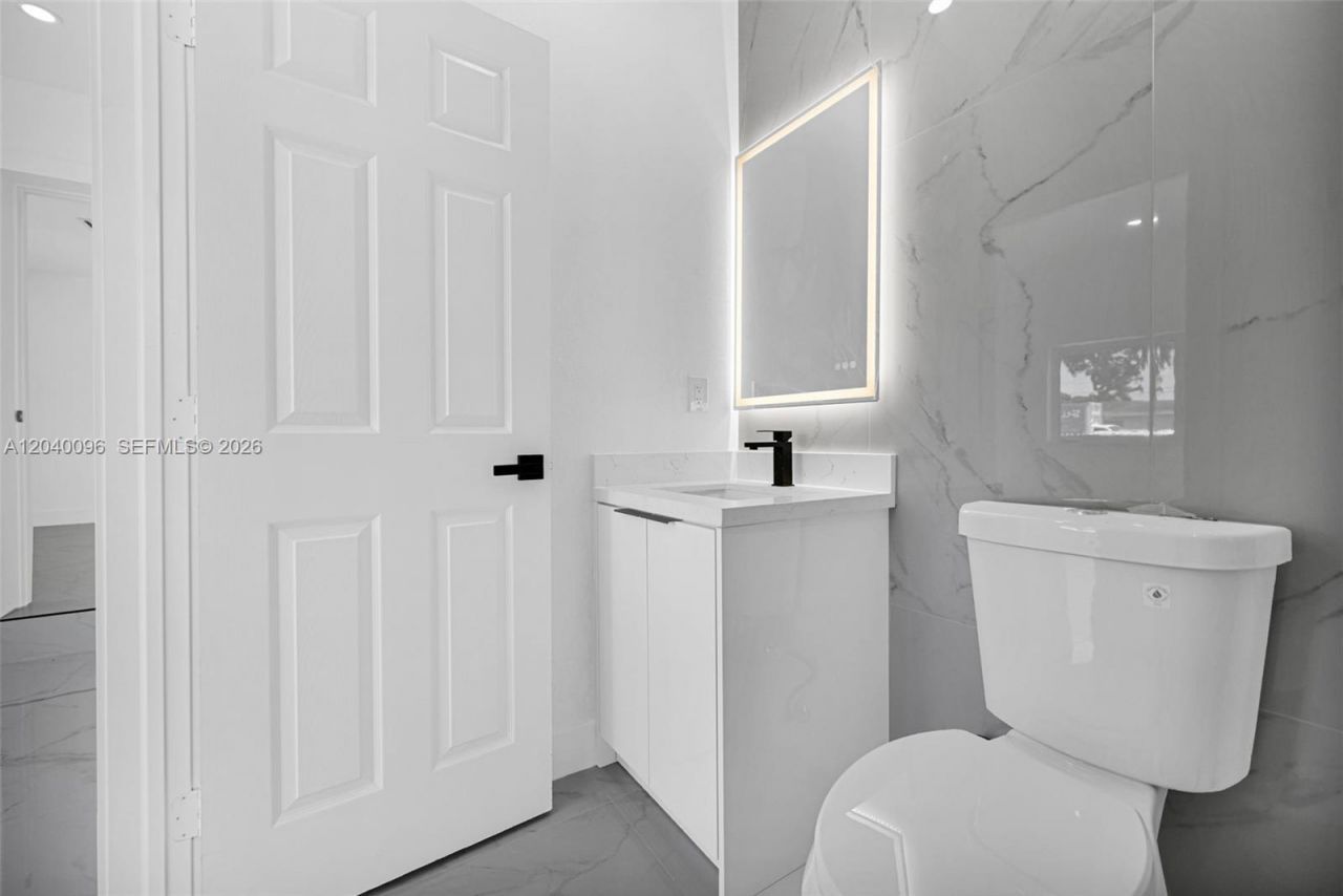 3320 NW 172nd Ter , Miami Gardens, FL 33056 Photo