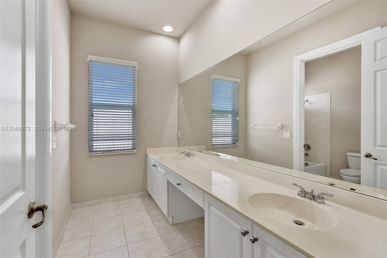 7607 NW 127th Mnr , Parkland, FL 33076 Photo