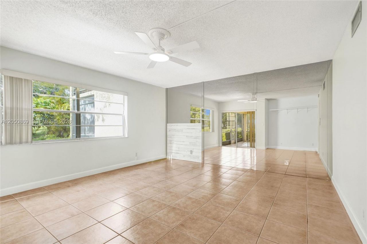8798 Holly Ct, Unit 101, Tamarac, FL 33321 Photo